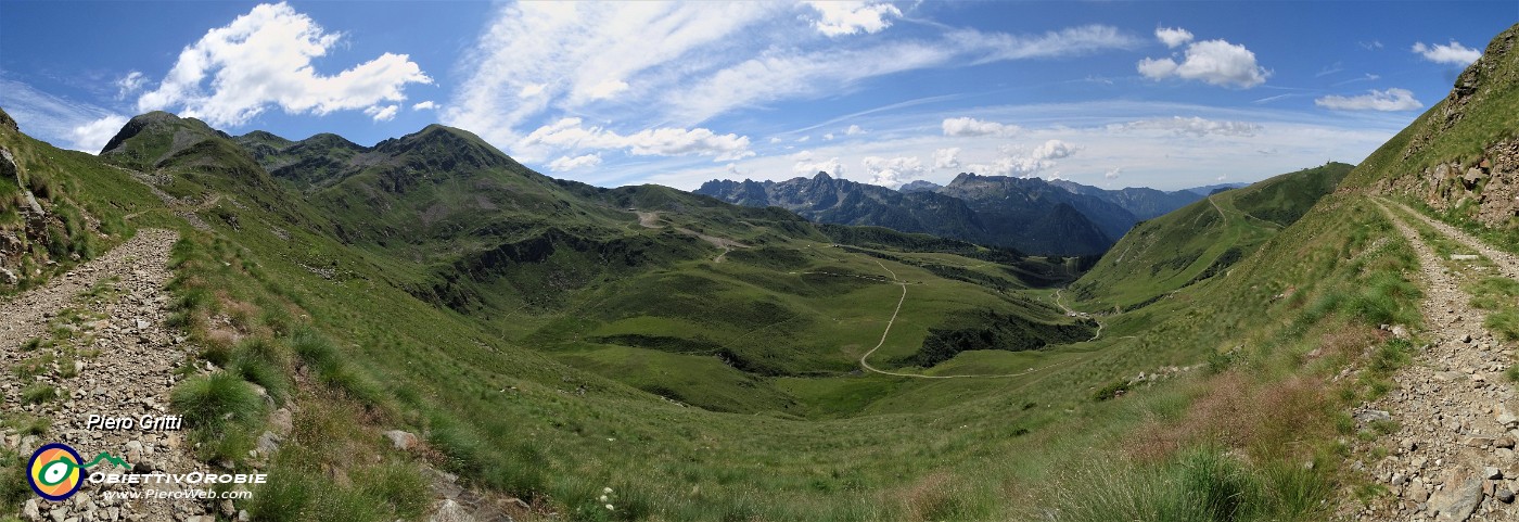 19 Sul sent. 204 per Lago Moro con vista in Val Carisole.jpg